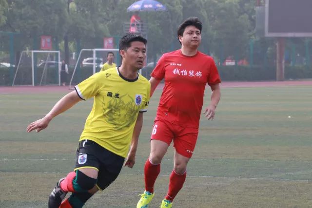 弗洛伦蒂诺澄清休达行程与热身服事件无关