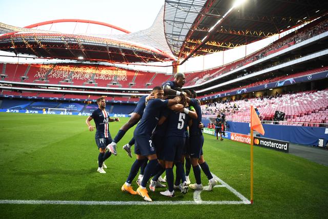 曼联逼近从布莱顿引进22岁中场 巴莱巴总价6500万镑